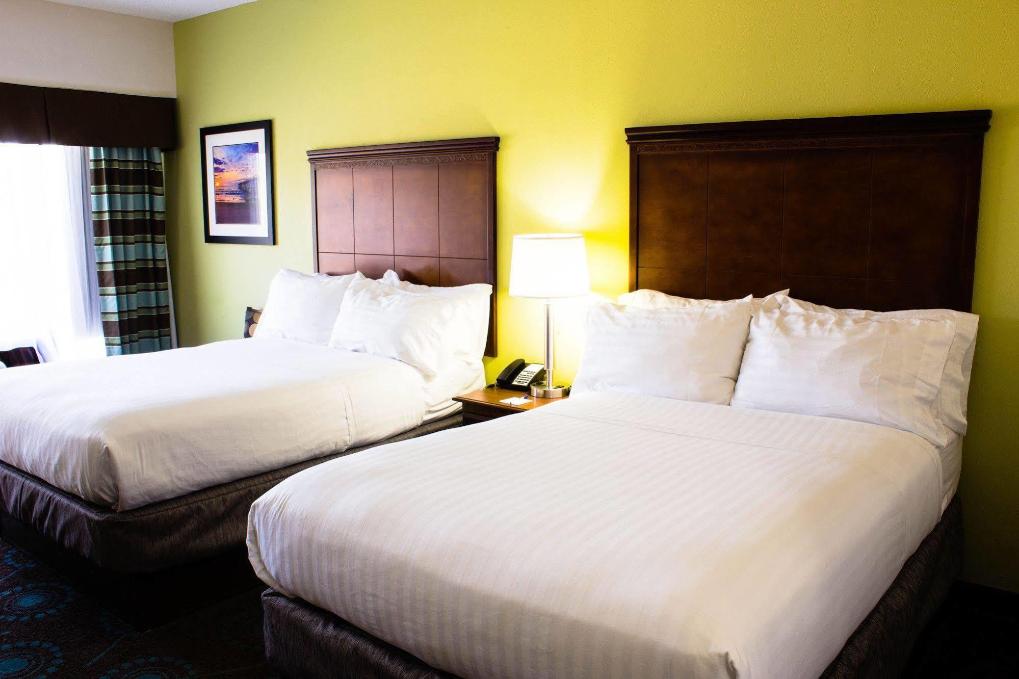 Holiday Inn Express & Suites - Morehead City By Ihg Exterior foto